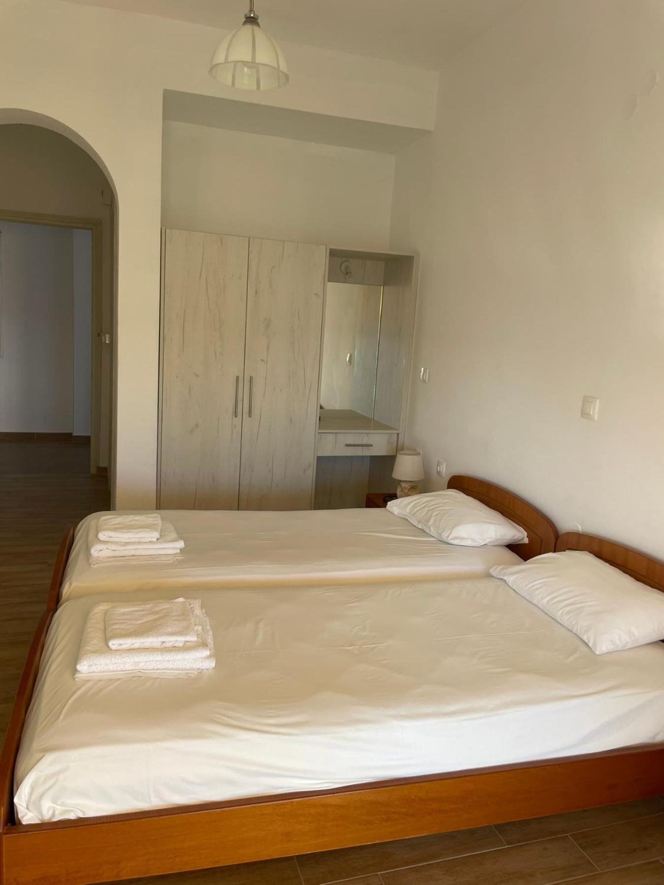Nafsika Apartments Agios Georgios Pagon Exterior foto