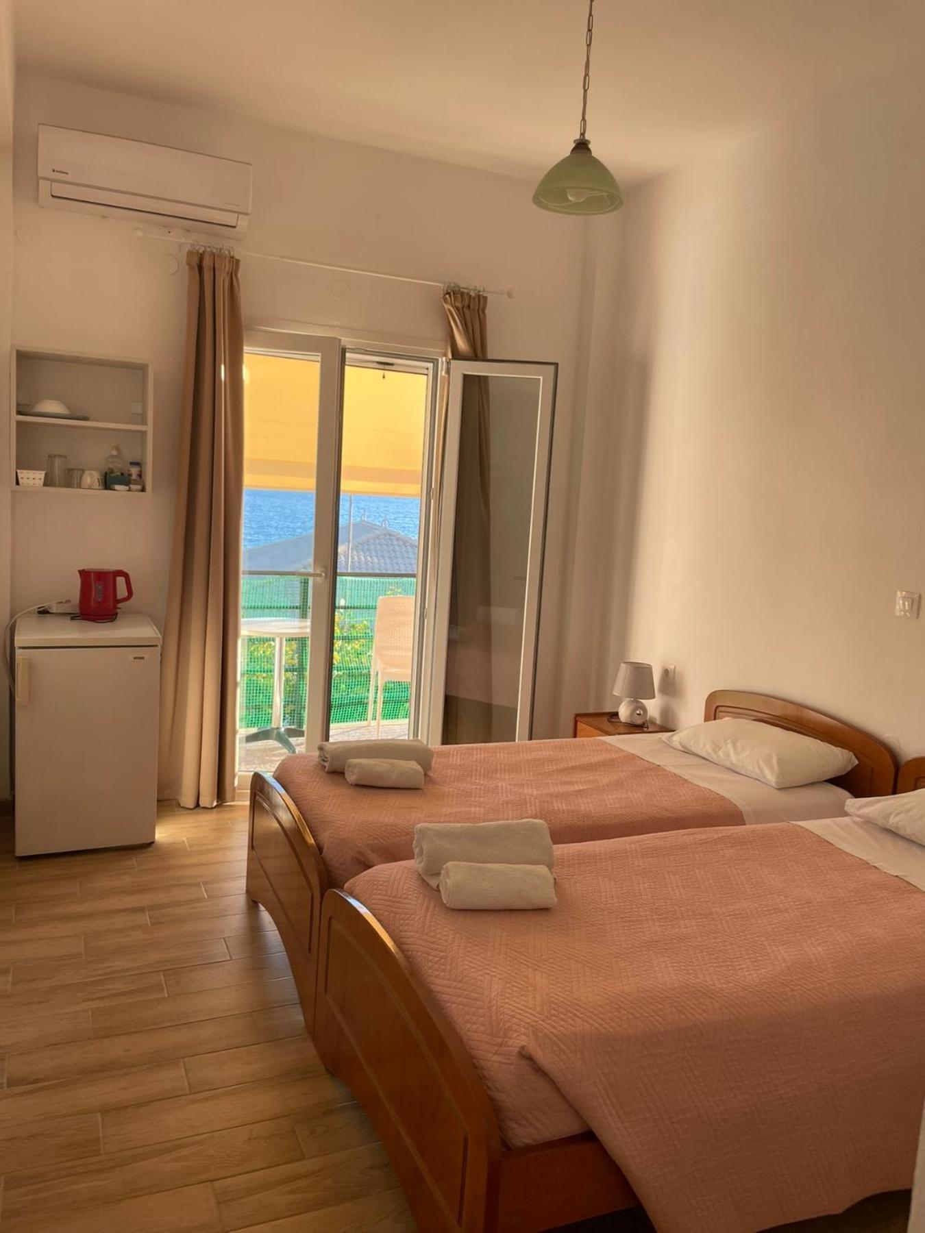 Nafsika Apartments Agios Georgios Pagon Exterior foto